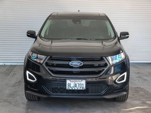 Used 2016 Ford Edge Sport w/ Equipment Group 401A AWD/4WD image 2