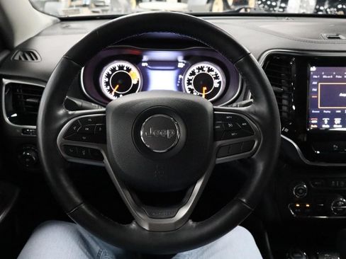 Used 2019 Jeep Cherokee Limited AWD/4WD image 13