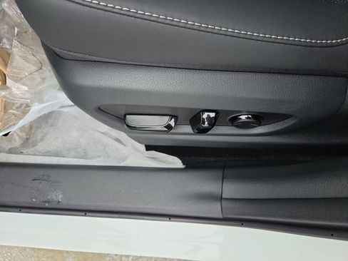 New 2026 Lexus UX 300h 300h Premium image 12