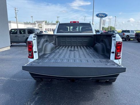 New 2026 RAM 3500 Tradesman AWD/4WD image 9