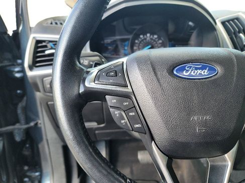 Used 2022 Ford Edge SEL w/ Convenience Package AWD/4WD image 16