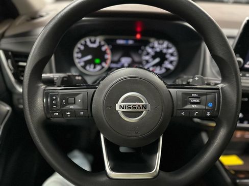Used 2021 Nissan Rogue SV AWD/4WD image 20