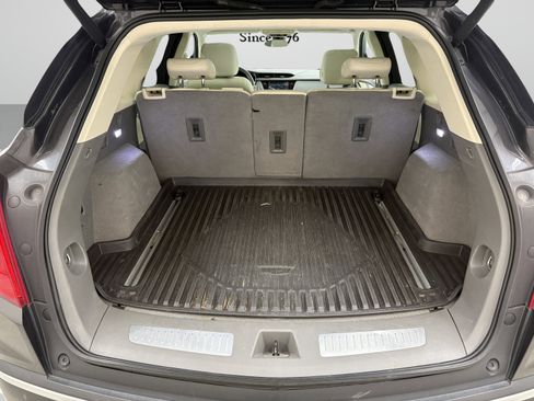 Used 2018 Cadillac XT5 Luxury w/ Driver Awareness Package image 8