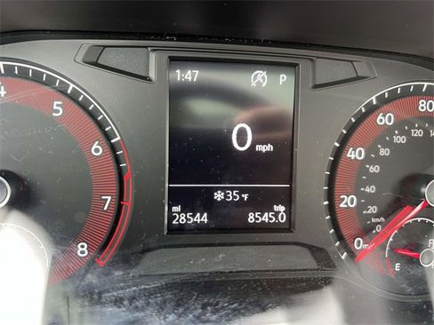 Used 2021 Volkswagen Jetta SE w/ SE Cold Weather Package image 29