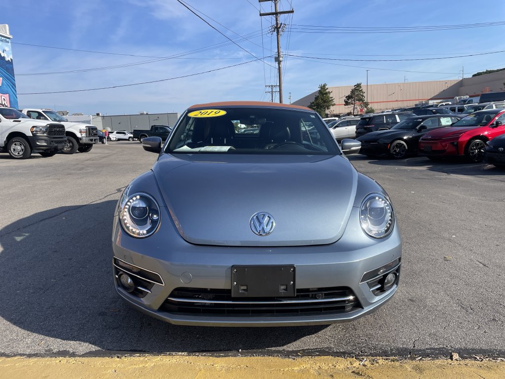 Used 2019 Volkswagen Beetle 2.0T Final Edition SEL FWD image 5