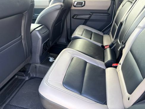 Used 2024 Ford Bronco Wildtrak AWD/4WD image 18