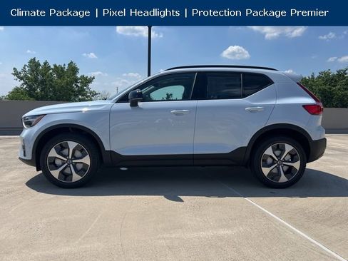 New 2026 Volvo XC40 B5 Plus w/ Protection Package Premier image 4