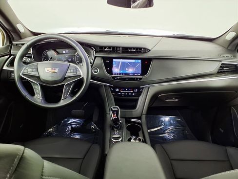 Certified 2021 Cadillac XT5 Premium Luxury image 14