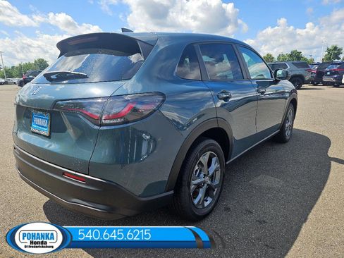 New 2026 Honda HR-V LX image 5