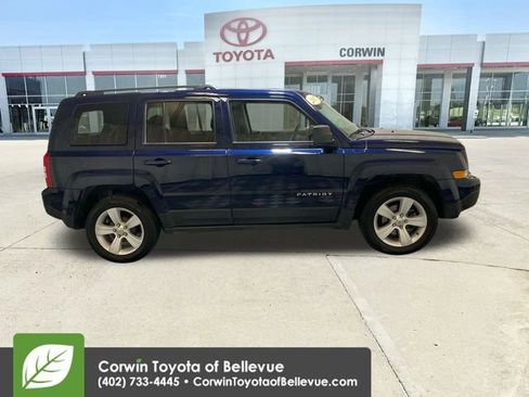 Used 2017 Jeep Patriot Latitude image 9
