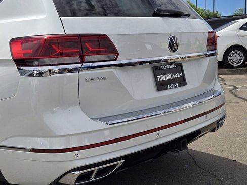 Used 2021 Volkswagen Atlas SE w/ Panoramic Sunroof Package FWD image 6