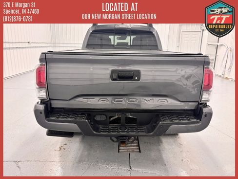 Used 2019 Toyota Tacoma TRD Off-Road w/ TRD Premium Off Road Package AWD/4WD image 6