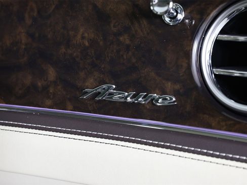 New 2026 Bentley Flying Spur Plug-In Hybrid image 28