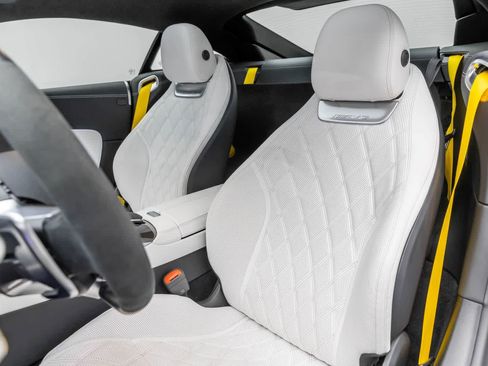 Used 2025 Mercedes-Benz AMG GT 63 image 12