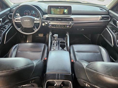 Used 2022 Kia Telluride S FWD image 19