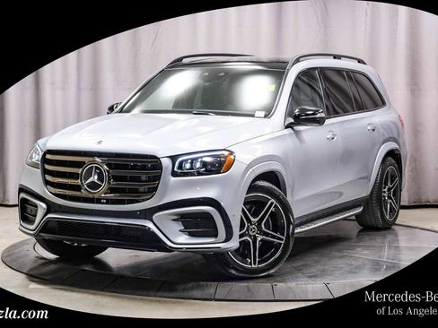 Used 2025 Mercedes-Benz GLS 450 4MATIC image 1