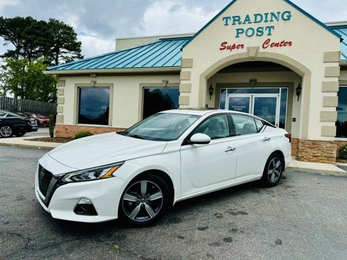 Used 2021 Nissan Altima 2.5 SL image 3