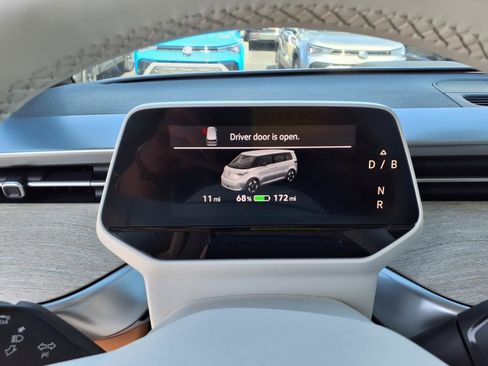 New 2025 Volkswagen ID. Buzz Pro S Plus image 14