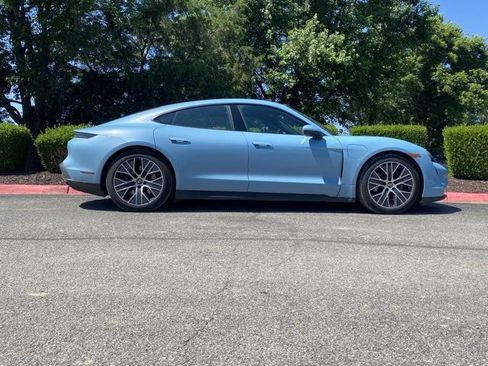 Used 2023 Porsche Taycan RWD image 3