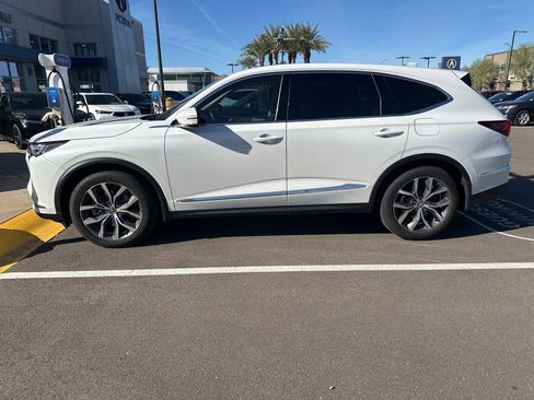 Used 2023 Acura MDX FWD w/ Technology Package image 7