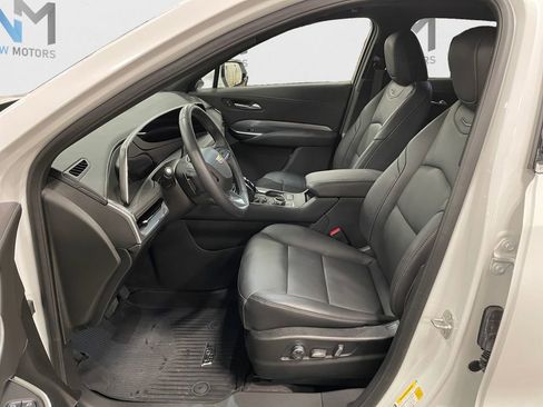 Used 2024 Cadillac XT4 Premium Luxury w/ Cold Weather Package image 9