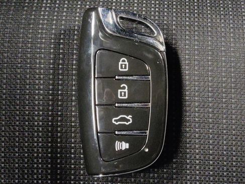 Used 2022 Honda Civic LX image 32