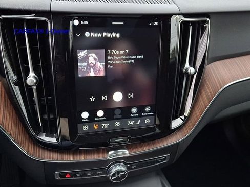 Certified 2023 Volvo XC60 B5 Plus w/ Protection Package Premier image 18