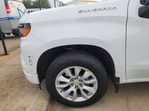 Used 2024 Chevrolet Silverado 1500 Custom RWD image 5