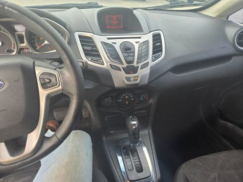 Used 2012 Ford Fiesta SEL FWD image 8