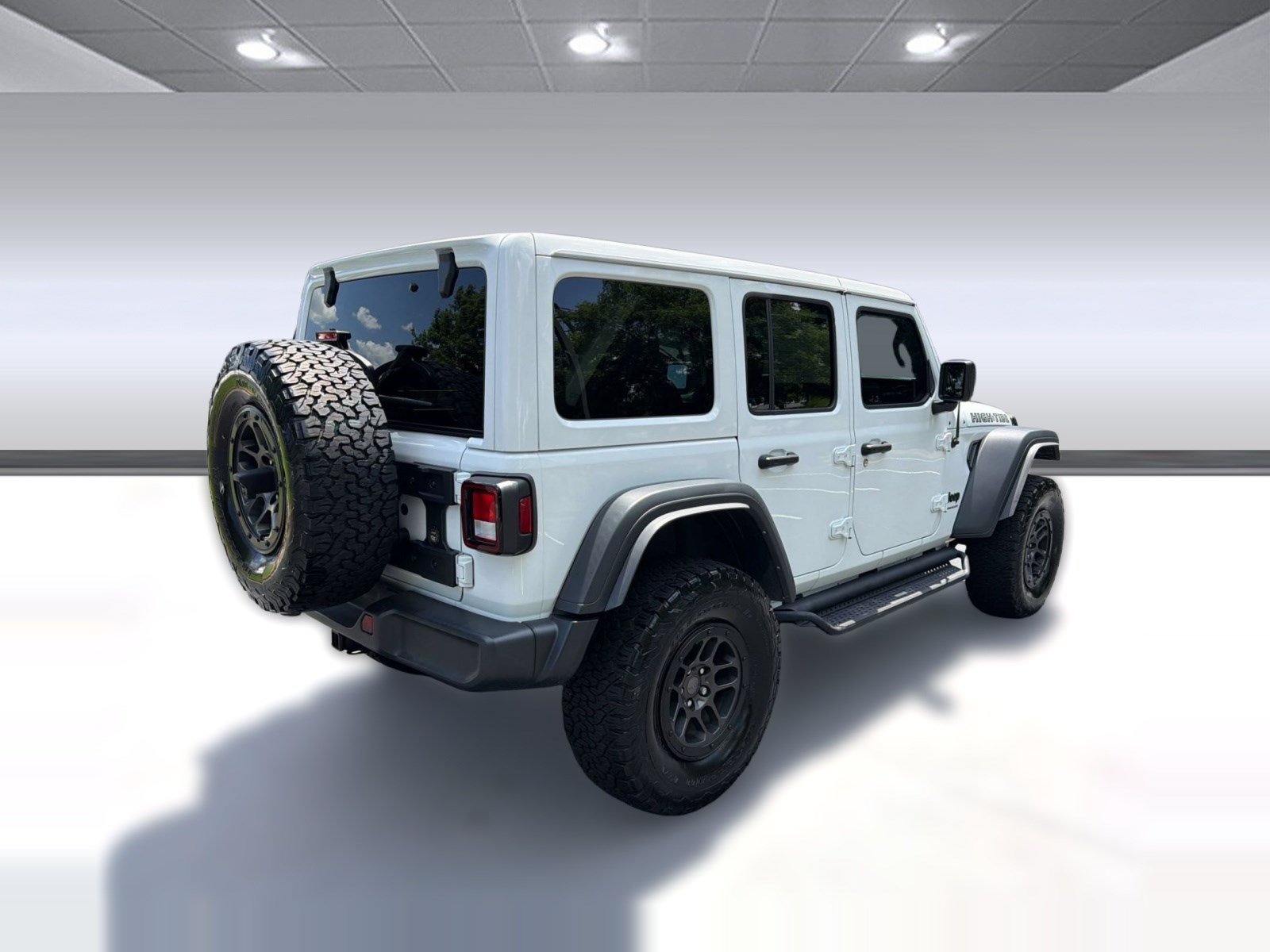 Used 2023 Jeep Wrangler Unlimited Sport AWD/4WD image 9
