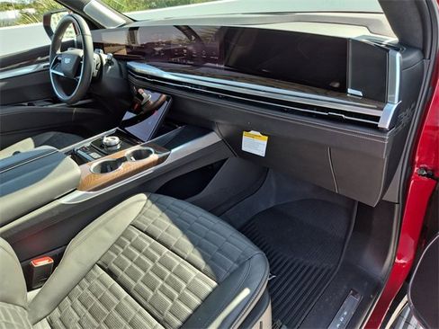 Certified 2025 Cadillac Escalade Sport Platinum w/ LPO, ONYX Package image 20