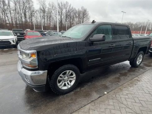 Certified 2018 Chevrolet Silverado 1500 LT w/ All Star Edition image 8