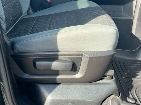 Used 2015 RAM 1500 Big Horn image 13