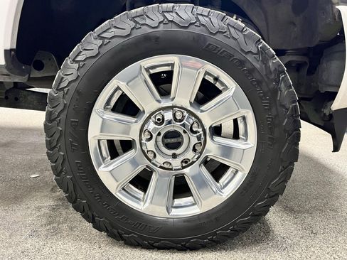 Used 2019 Ford F350 Platinum w/ Platinum Ultimate Package image 12