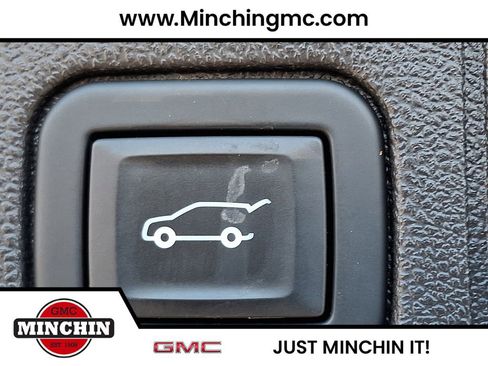 Certified 2021 GMC Terrain SLE w/ Driver Convenience Package AWD/4WD image 30
