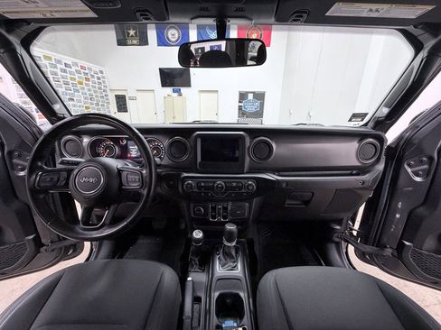 Used 2022 Jeep Gladiator Sport AWD/4WD image 26