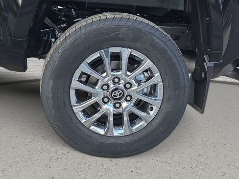 New 2026 Toyota Tacoma Limited AWD/4WD image 33
