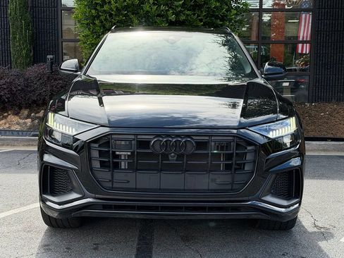 Used 2023 Audi Q8 Premium Plus w/ Premium Plus Package AWD/4WD image 3