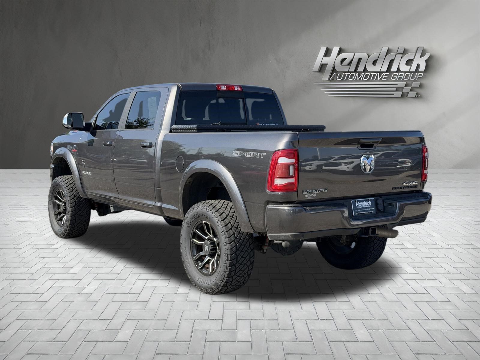 Used 2022 RAM 3500 Laramie AWD/4WD image 7