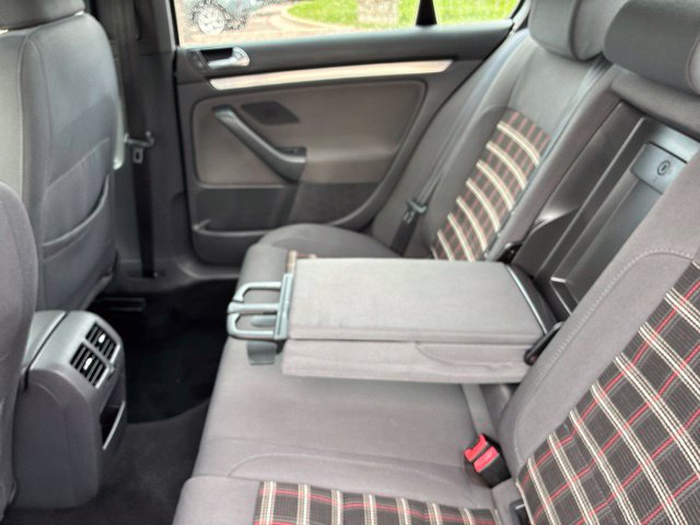 Used 2008 Volkswagen Jetta GLI FWD image 21