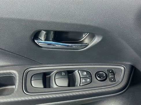 Used 2023 Nissan Versa SV w/ Trunk Package image 17