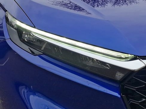 Used 2024 Honda CR-V EX-L image 9