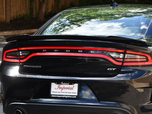 Used 2022 Dodge Charger GT image 8