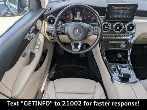 Used 2018 Mercedes-Benz GLC 300 4MATIC image 19