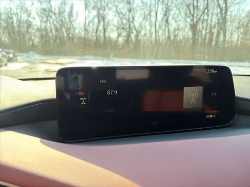 New 2026 MAZDA MAZDA3 Hatchback w/Premium Plus Pkg image 25