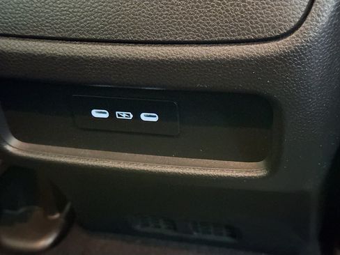 Used 2024 Honda Passport EX-L image 41