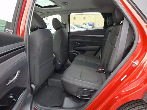 Certified 2022 Hyundai Tucson SEL w/ Convenience Package image 11