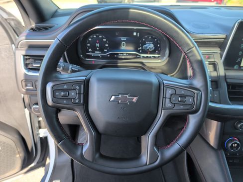 Used 2023 Chevrolet Suburban RST w/ Luxury Package image 21