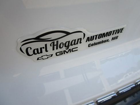 Used 2026 GMC Terrain Elevation w/ Elevation Premium Package FWD image 11