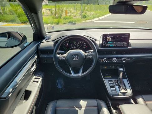 Used 2025 Honda CR-V Sport-L image 13